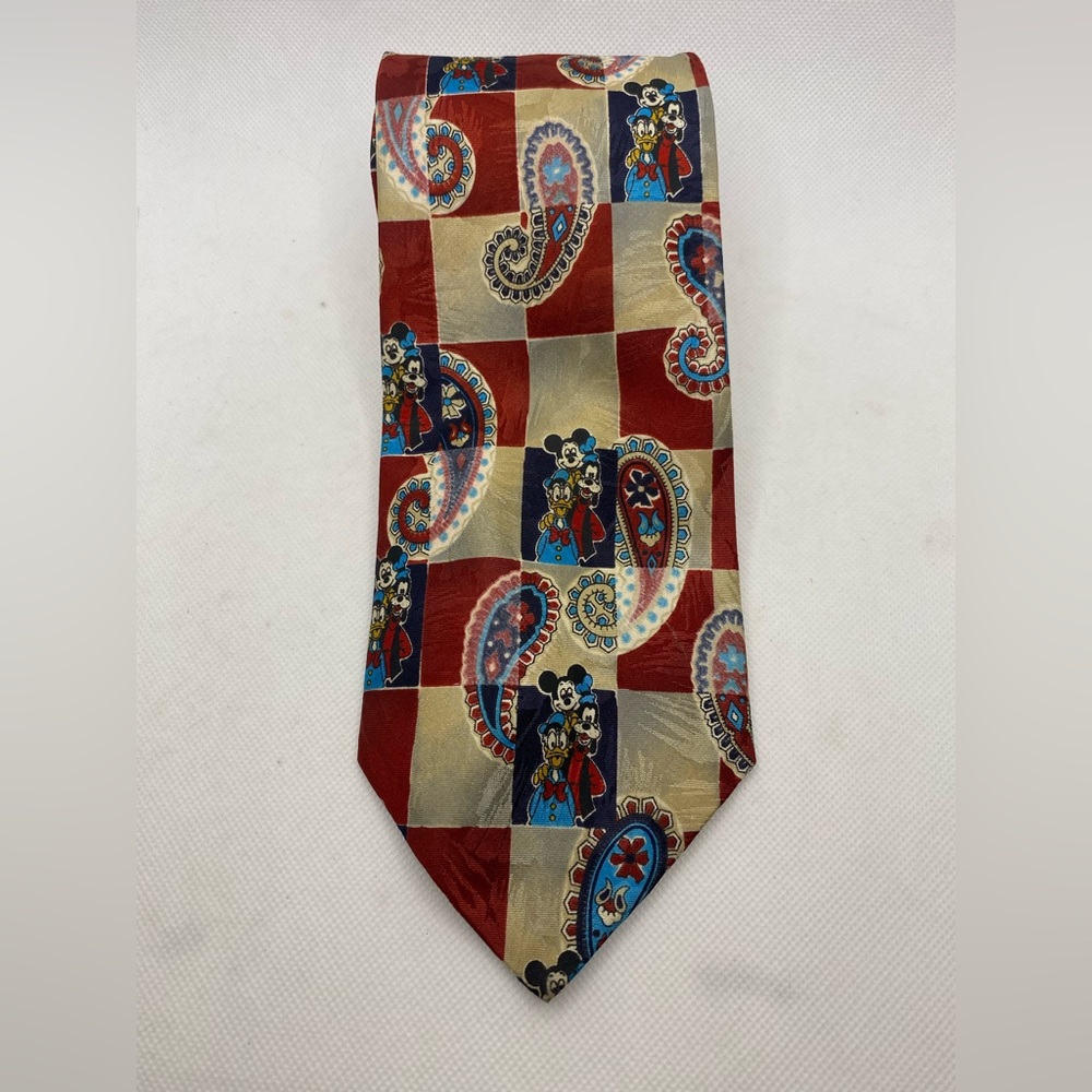 Disney Mickey Unlimited Mickey Mouse, Goofy, Donald Duck Men's Paisley Tie